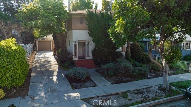 7154 Ramsgate Avenue, Los Angeles, CA 90045