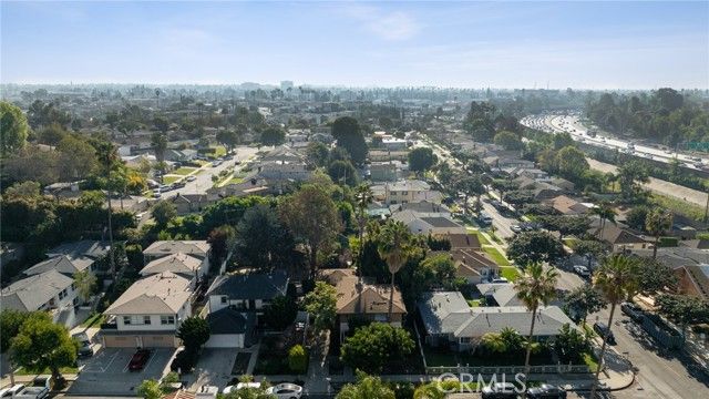 7154 Ramsgate Avenue, Los Angeles, CA 90045