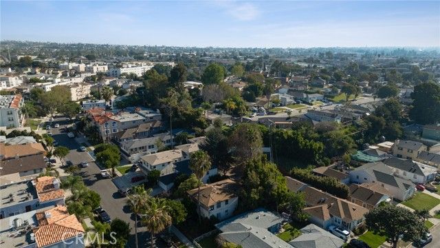 7154 Ramsgate Avenue, Los Angeles, CA 90045