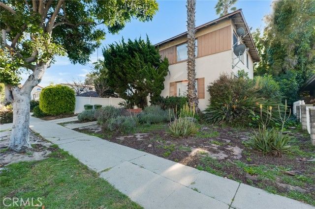 7154 Ramsgate Avenue, Los Angeles, CA 90045