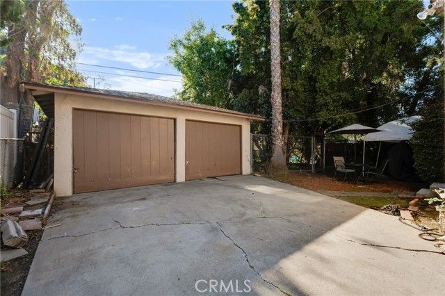 7154 Ramsgate Avenue, Los Angeles, CA 90045