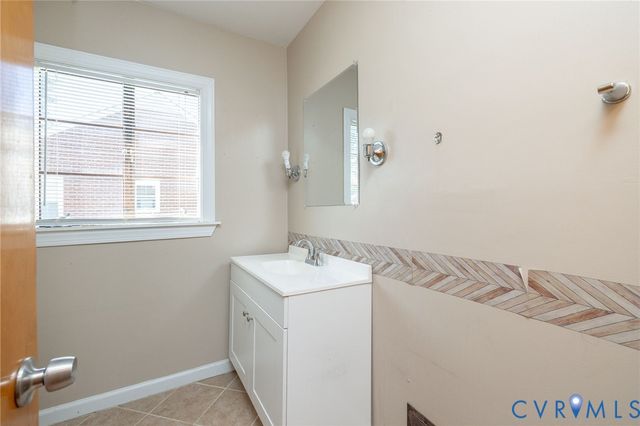 502 Delton Ave, Hopewell, VA 23860