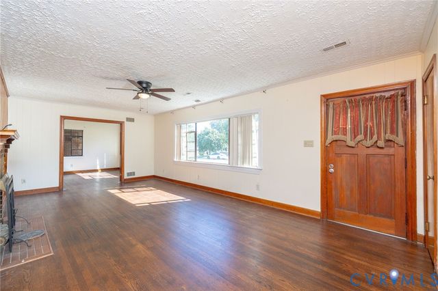 502 Delton Ave, Hopewell, VA 23860