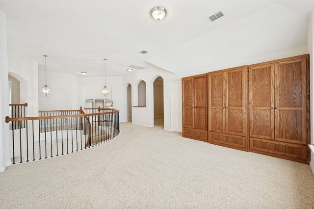 1417 E Branch Hollow Drive, Carrollton, TX 75007