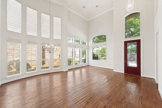 1417 E Branch Hollow Drive, Carrollton, TX 75007