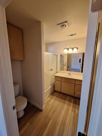 1537 Hartell Street, Medford, OR 97504