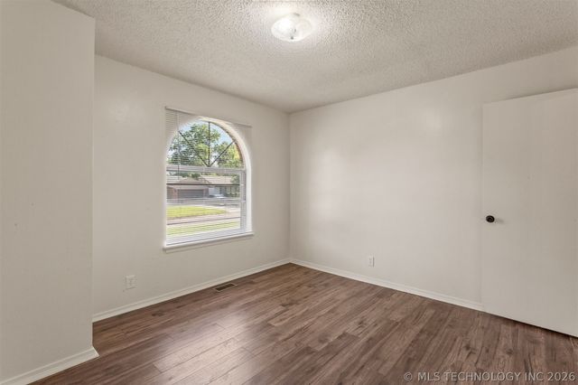 1508 Cardinal Circle, Sapulpa, OK 74066