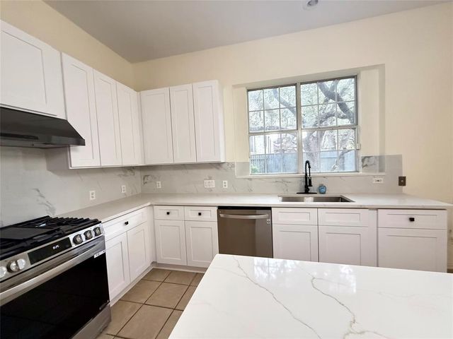 15220 Calaveras DR, Austin, TX 78717