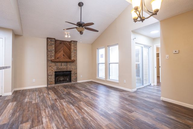 6707 Ports O Call Drive, Rowlett, TX 75088