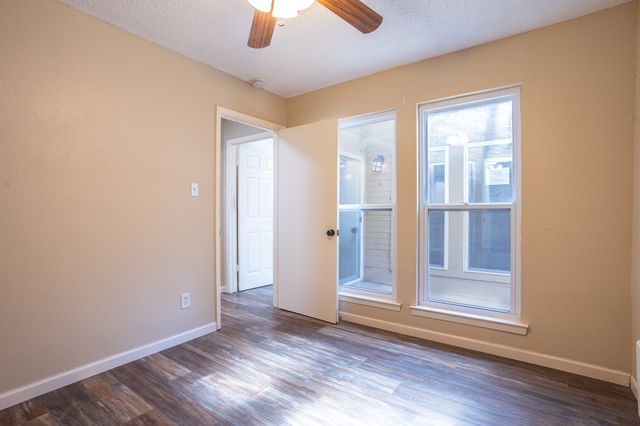 6707 Ports O Call Drive, Rowlett, TX 75088