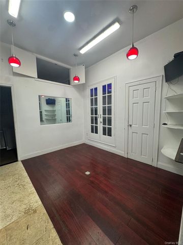 171-65 46th Avenue, Flushing, NY 11358