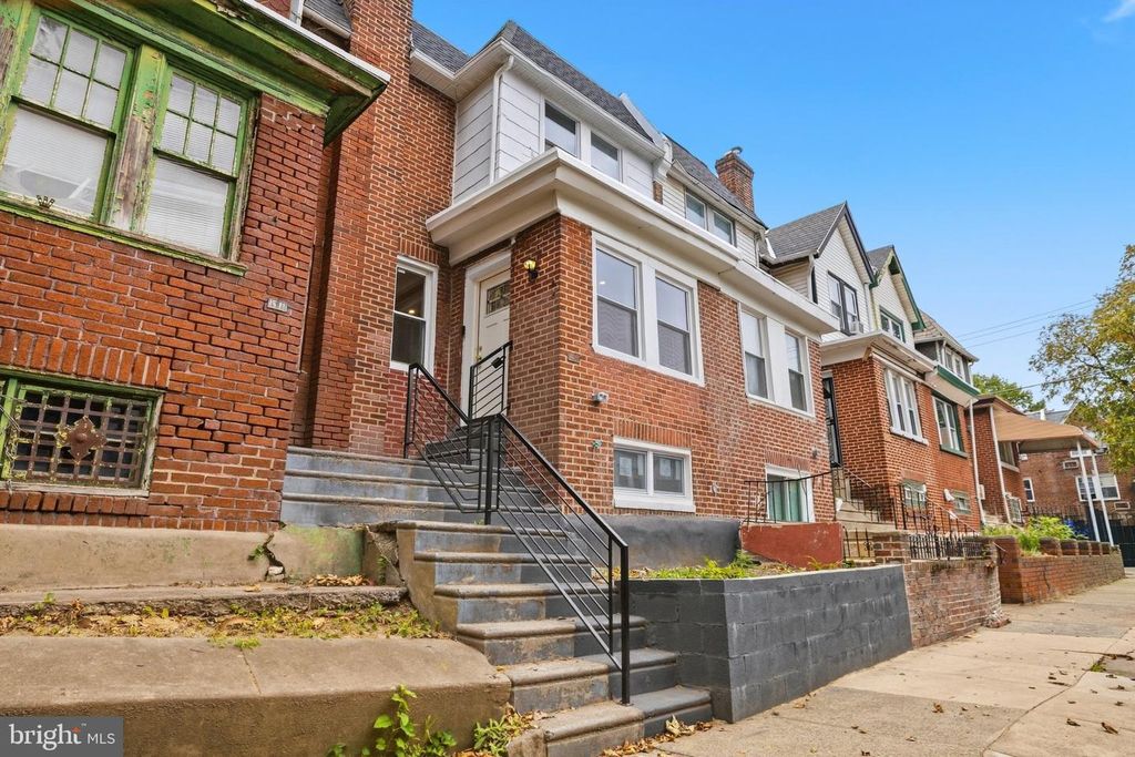 1509 KINSDALE ST, PHILADELPHIA, PA 19126 — photo 2