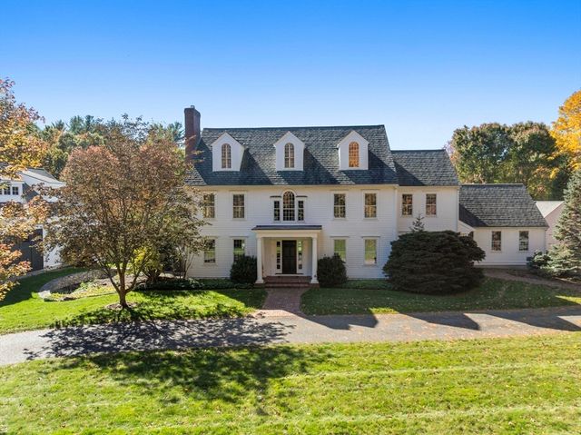 10 Queen Anne Rd, Hopkinton, MA 01748