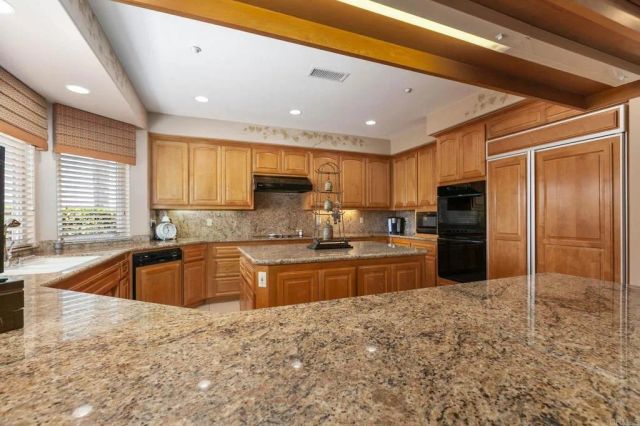 5641 Lake Vista Dr, Bonsall, CA 92003