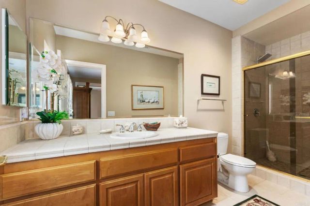 5641 Lake Vista Dr, Bonsall, CA 92003