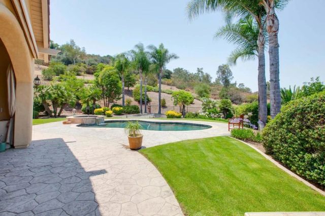 5641 Lake Vista Dr, Bonsall, CA 92003