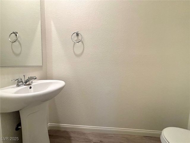 10024 Ullom Drive, Las Vegas, NV 89141