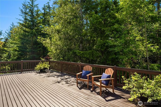 7209 Silent Creek Avenue SE, Snoqualmie, WA 98065
