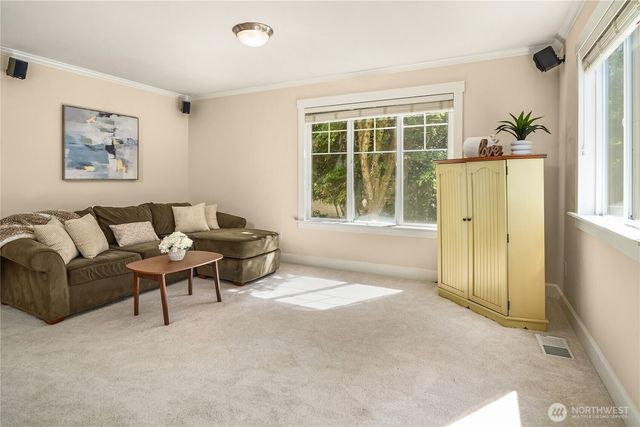 7209 Silent Creek Avenue SE, Snoqualmie, WA 98065