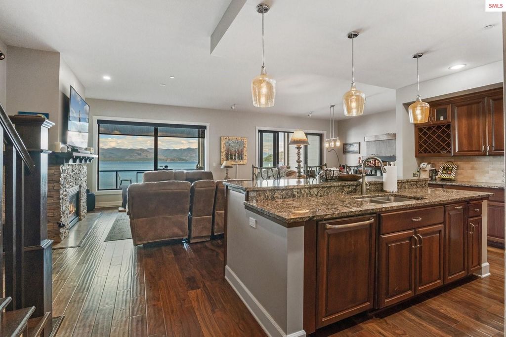 606 Sandpoint Ave, Sandpoint, ID 83864 photo 5