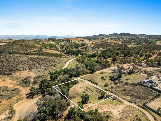 24484 Olive, Menifee, CA 92584