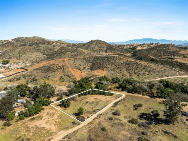 24484 Olive, Menifee, CA 92584