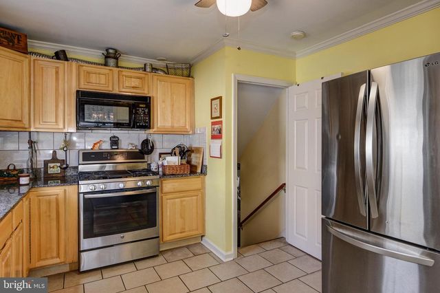 237 CREEK RD, Bellmawr, NJ 08031