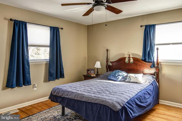 237 CREEK RD, Bellmawr, NJ 08031