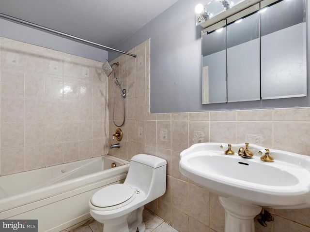 9402 GRANDHAVEN AVE, Upper Marlboro, MD 20772