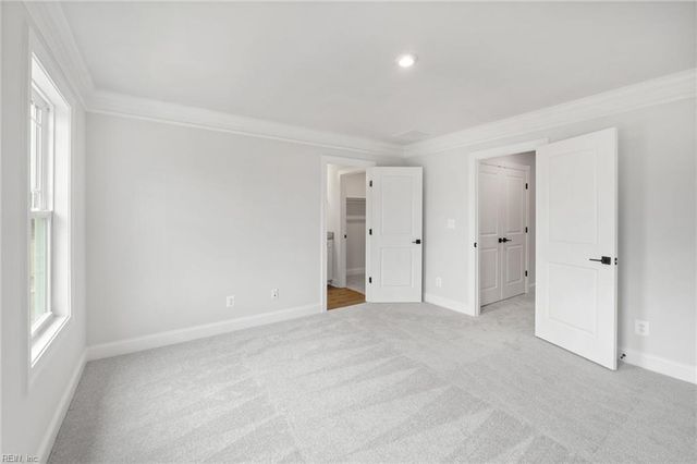 11 Bracewell LN, Yorktown, VA 23692