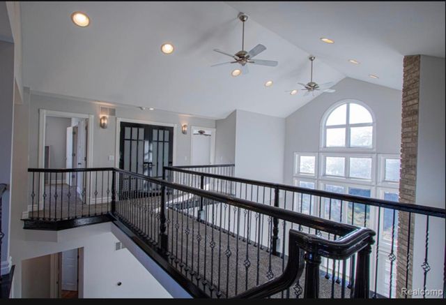 49404 Compass Point Drive, New Baltimore, MI 48047