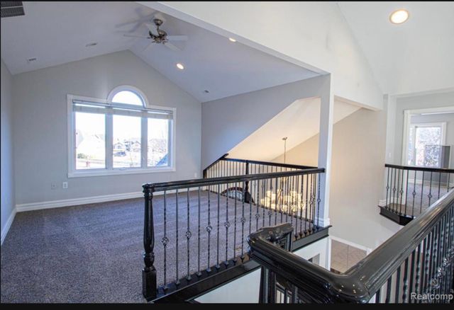 49404 Compass Point Drive, New Baltimore, MI 48047