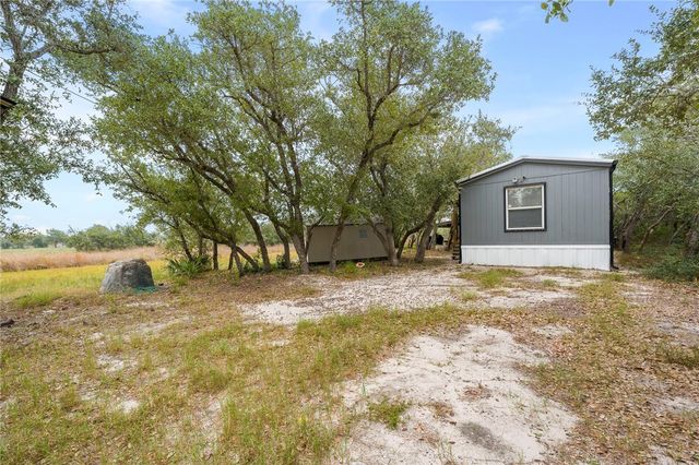 1212 Fort Worth St, Rockport, TX 78382