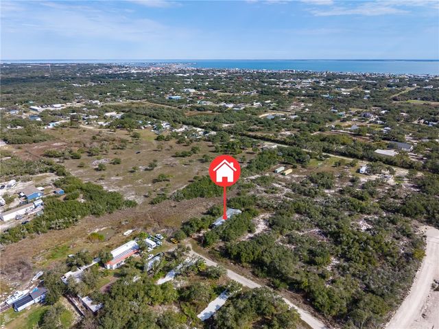 1212 Fort Worth St, Rockport, TX 78382