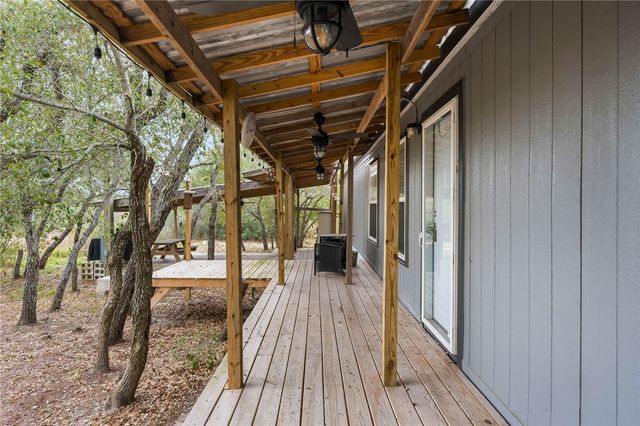 1212 Fort Worth St, Rockport, TX 78382