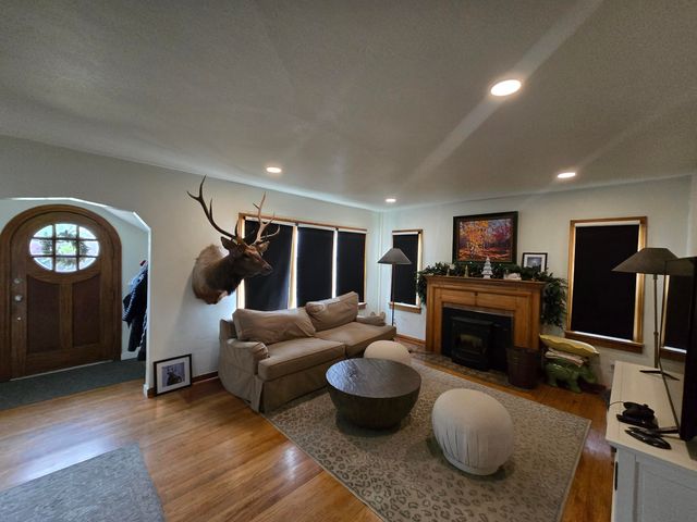 2025 Lawrence Street, Klamath Falls, OR 97601