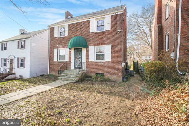 1605 CRITTENDEN ST NE, Washington, DC 20017