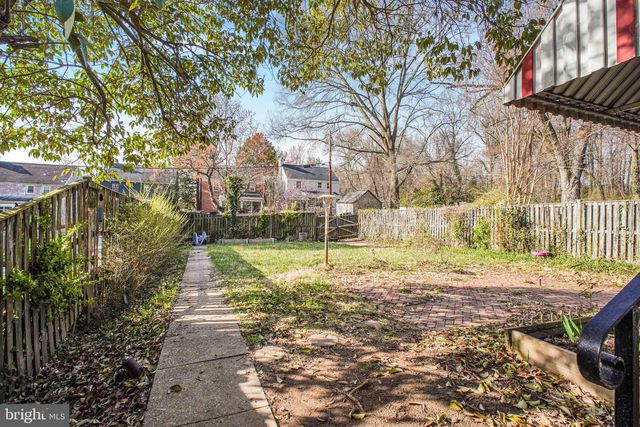 1605 CRITTENDEN ST NE, Washington, DC 20017