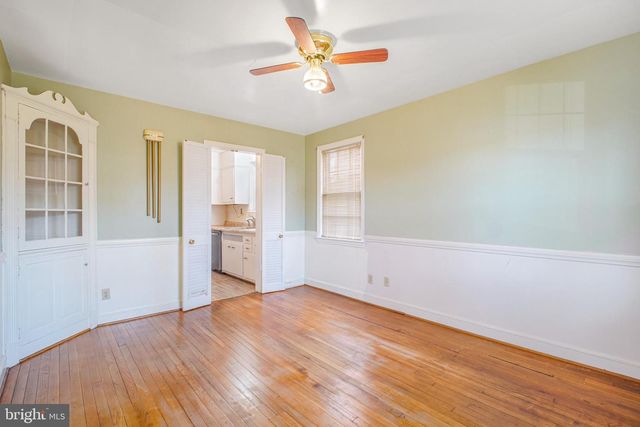 1605 CRITTENDEN ST NE, Washington, DC 20017