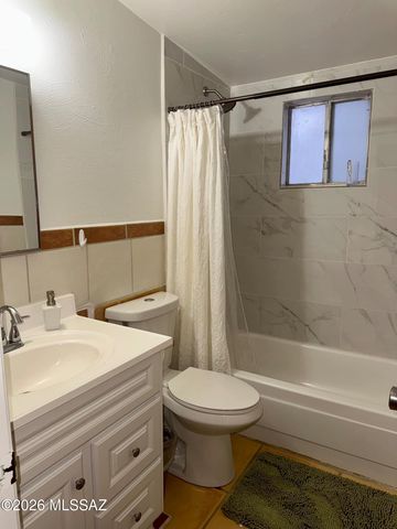 4415 N Swan Road, Tucson, AZ 85718