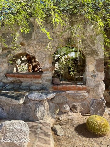 4415 N Swan Road, Tucson, AZ 85718