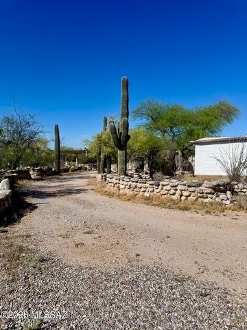 4415 N Swan Road, Tucson, AZ 85718