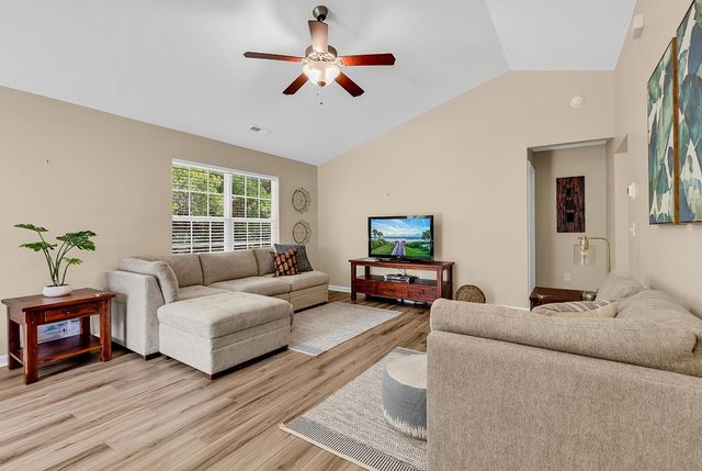208 South Reach Ct., Myrtle Beach, SC 29588