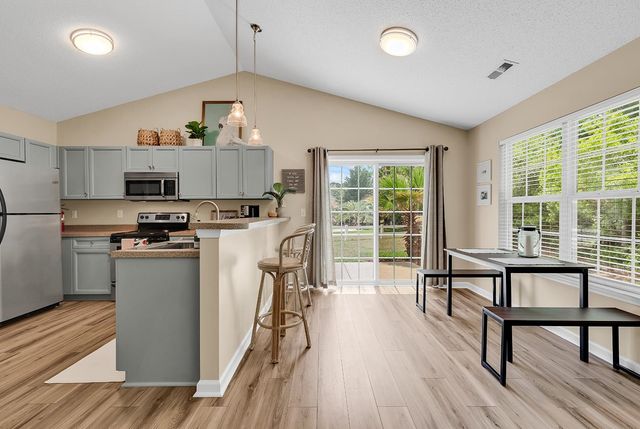 208 South Reach Ct., Myrtle Beach, SC 29588