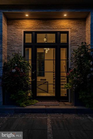 11 3RD STREET, Surf City, NJ 08008