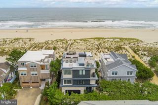 11 3RD STREET, Surf City, NJ 08008
