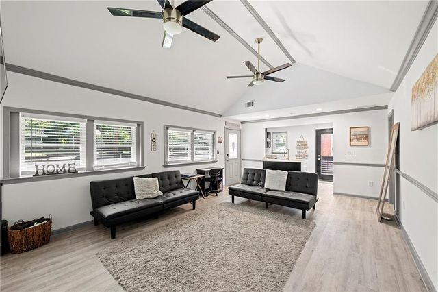 436 W Lake NW Avenue, Atlanta, GA 30318