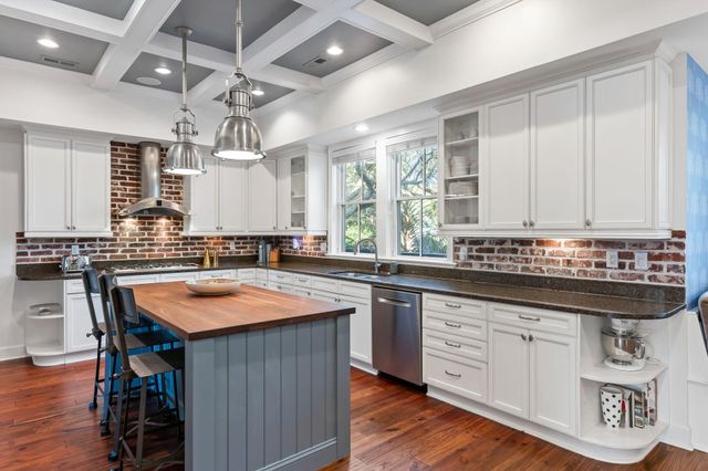 7 William Street, Mount Pleasant, SC 29464