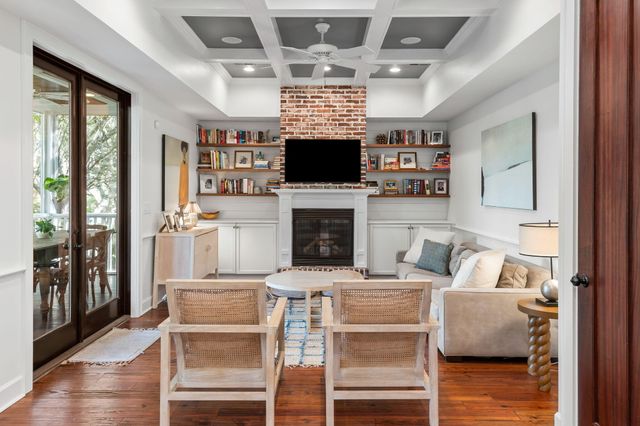 7 William Street, Mount Pleasant, SC 29464