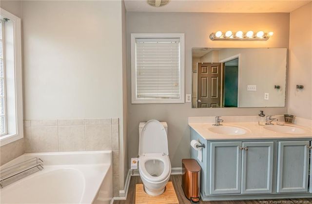 626 Fairfield Circle, Raeford, NC 28376